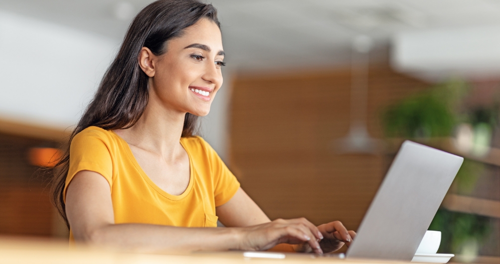 Resume for College Applications: Writing Tips & Examples